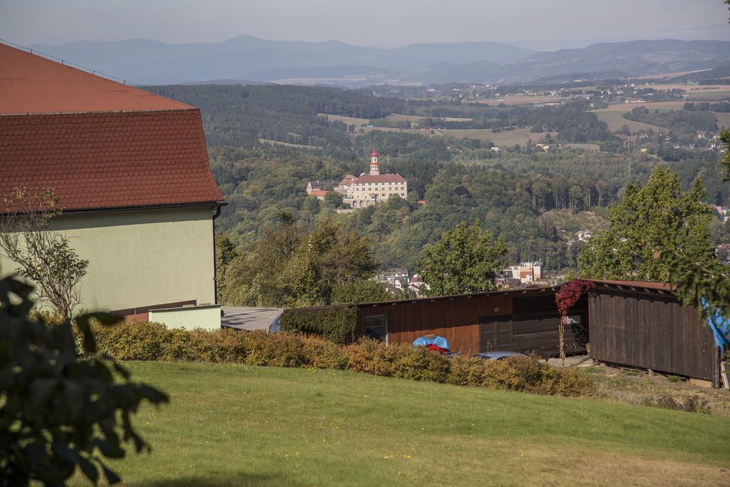 Wellness Hotel Vyhlidka Nachod Bagian luar foto