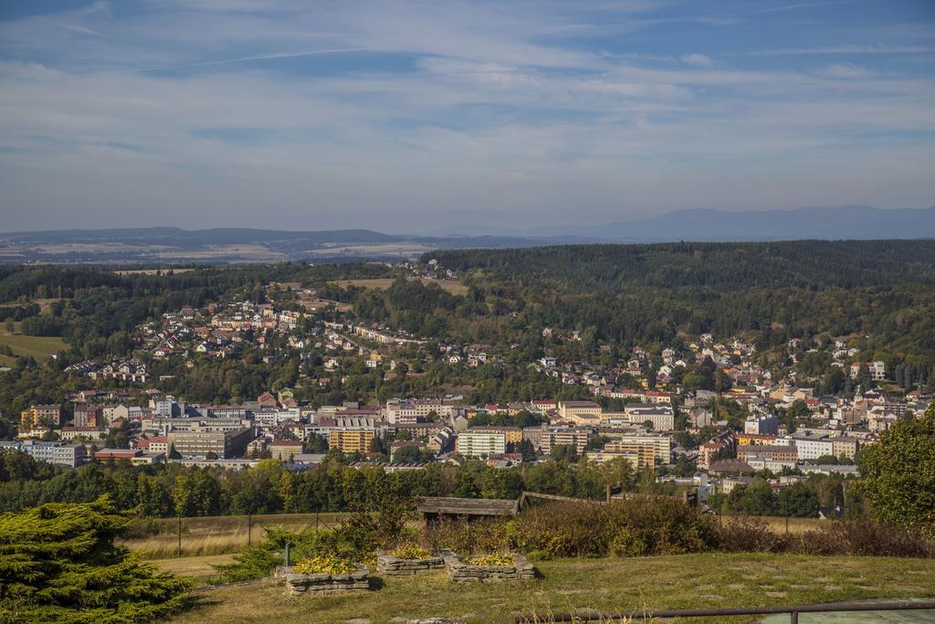 Wellness Hotel Vyhlidka Nachod Bagian luar foto